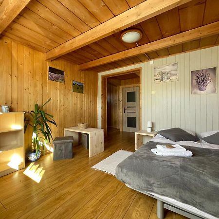 Apartament Na Uboczu. 코스실리스코 외부 사진