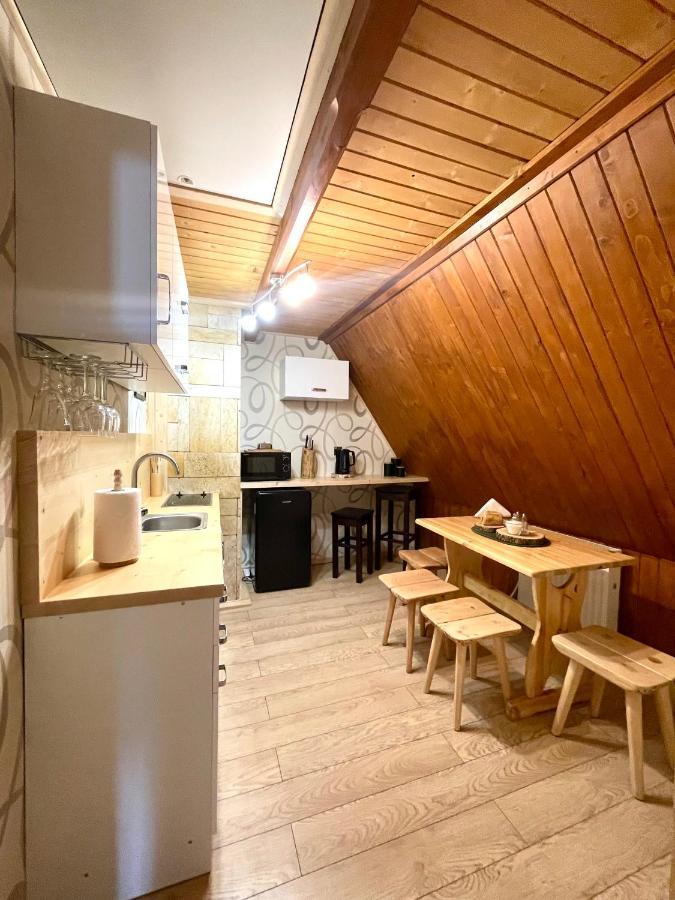 Apartament Na Uboczu. 코스실리스코 외부 사진